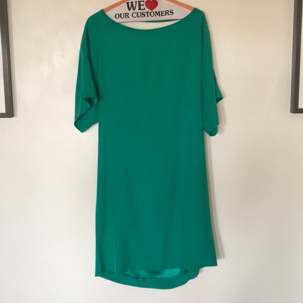 Elizabeth and James teal-green dress